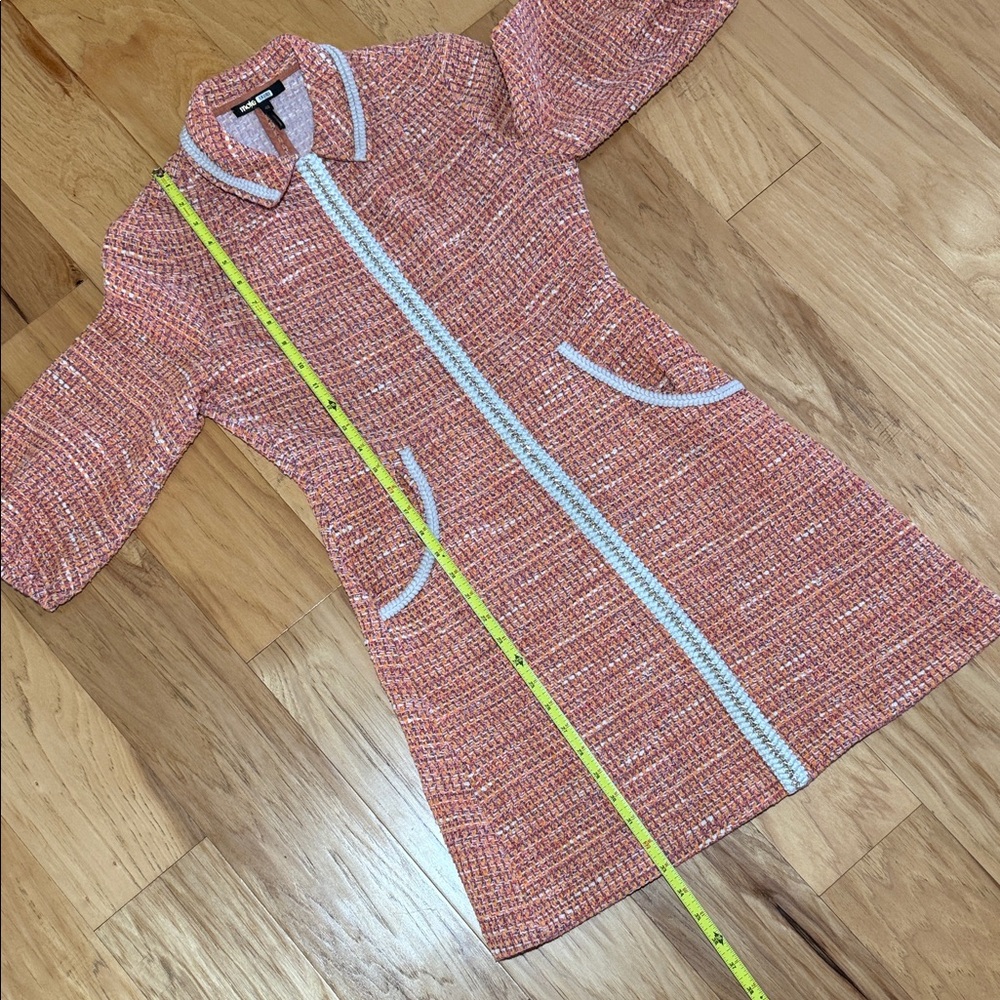 Maje Peach Tweed Mini Dress with White Trim - Picture 9 of 13
